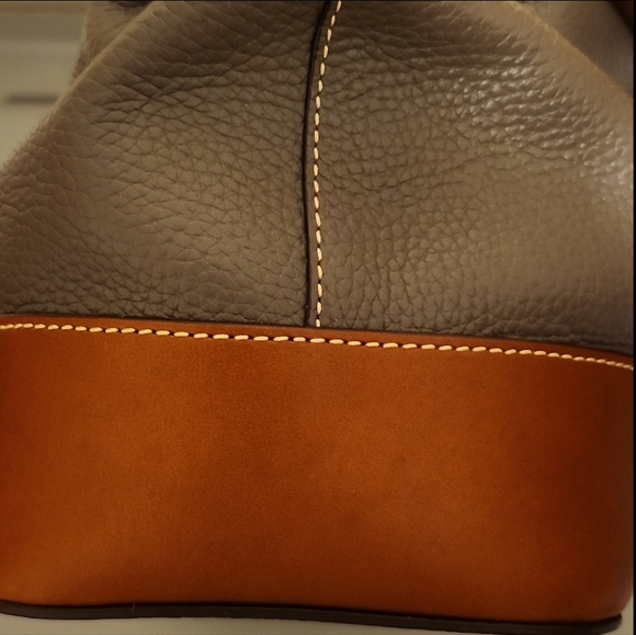 NBU Dooney And Bourke Barlow Satchel In Elephant - Picture 8 of 16